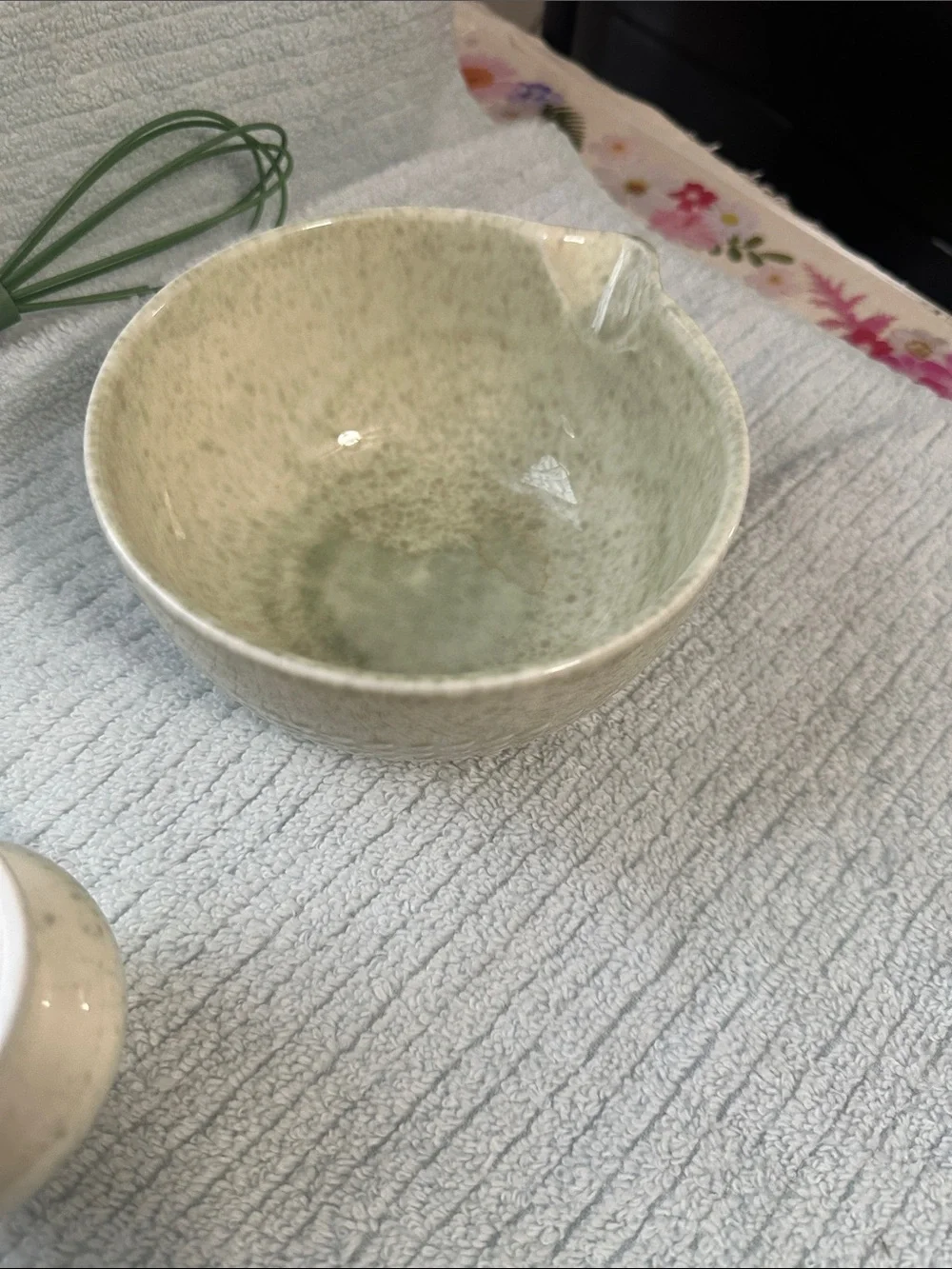 Yabercha sage green